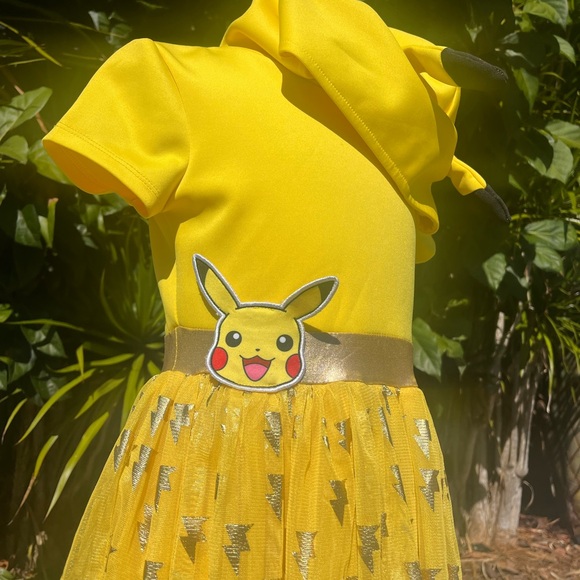 Pikachu girls 7/8 Dress with hood. Worn once. - Picture 3 of 8